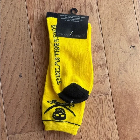 Sourpuss Yellow Skull Rock N Roll Swindle Socks - Picture 3 of 3
